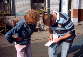Een Haarlemse opbouwwerker leert collega’s buurtgericht te werken