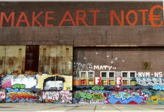 Make art not money